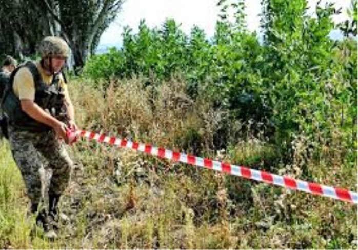 ЮНІСЕФ повідомив, як навчити дітей розпізнавати вибухонебезпечні предмети -  Today.ua